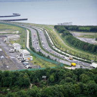 �����������������C���[�W